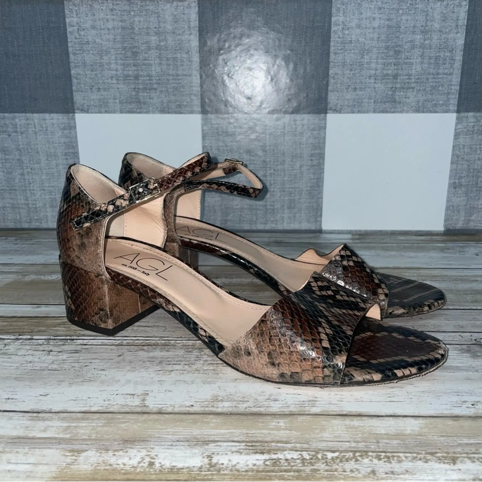 AGL Snake-Embossed Leather Block Heel Open Toe Low Heels (9)