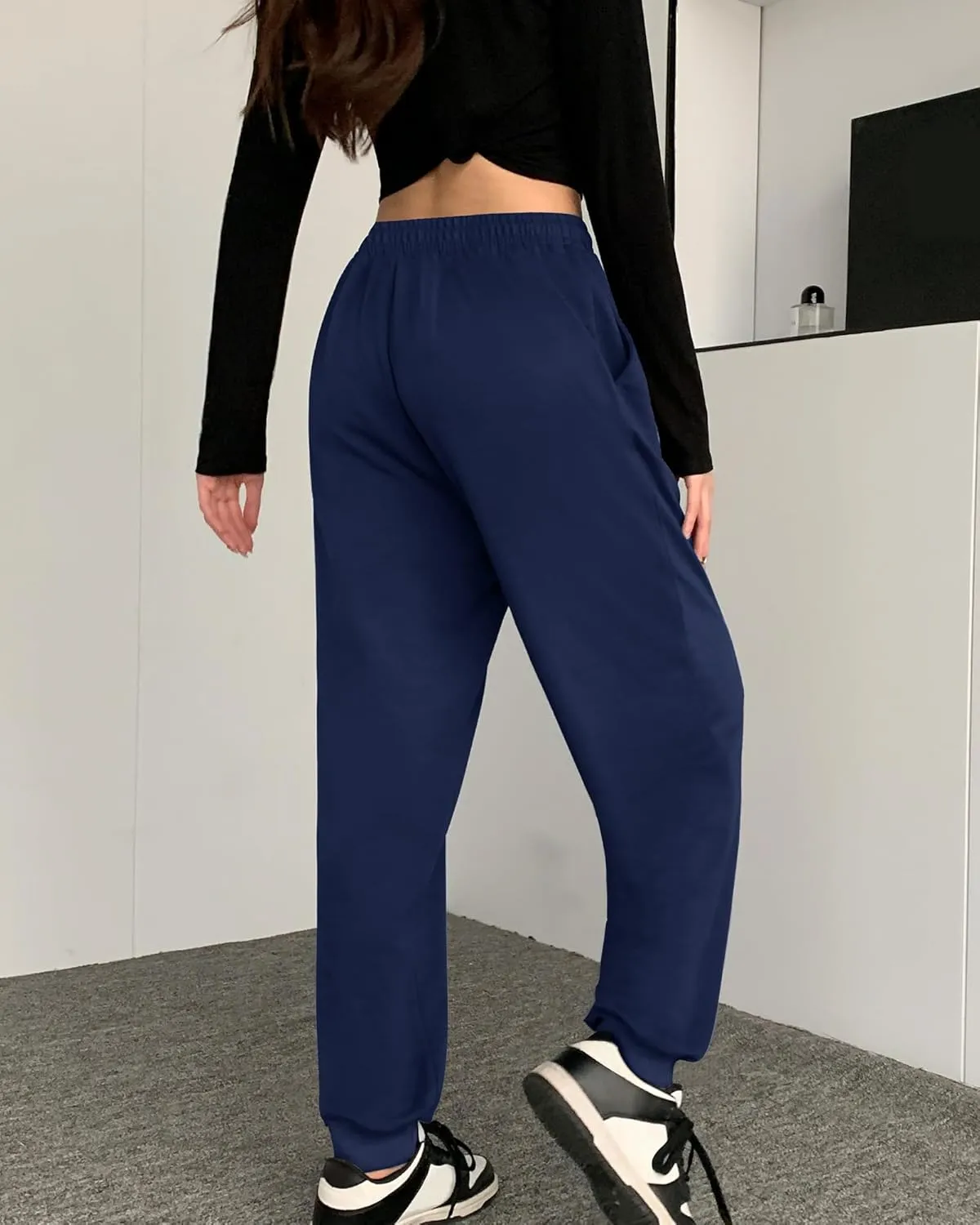 ASIMOON Womens Sweatpants with Pockets Loose Drawstring Joggers Pants Workout Casual Comfy Lounge Pants