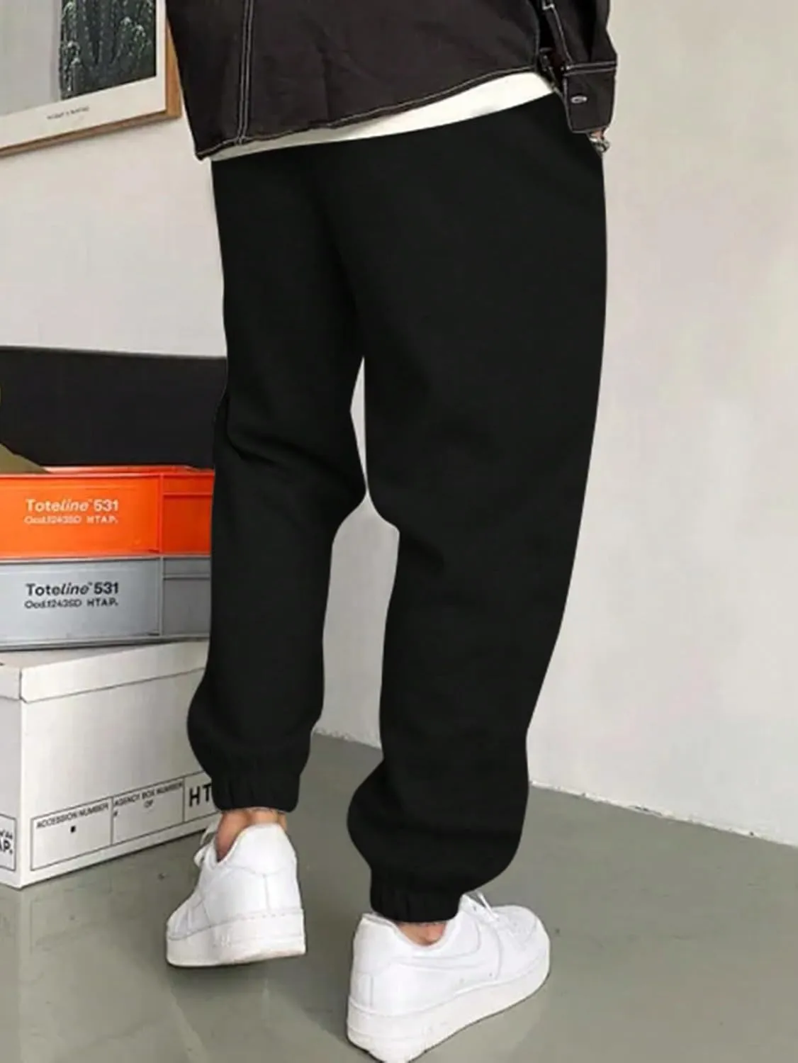 COZYEASE Men's Plaid Letter Print Sweatpants Drawstring Waist Tie Front Jogger Pants with Pocket