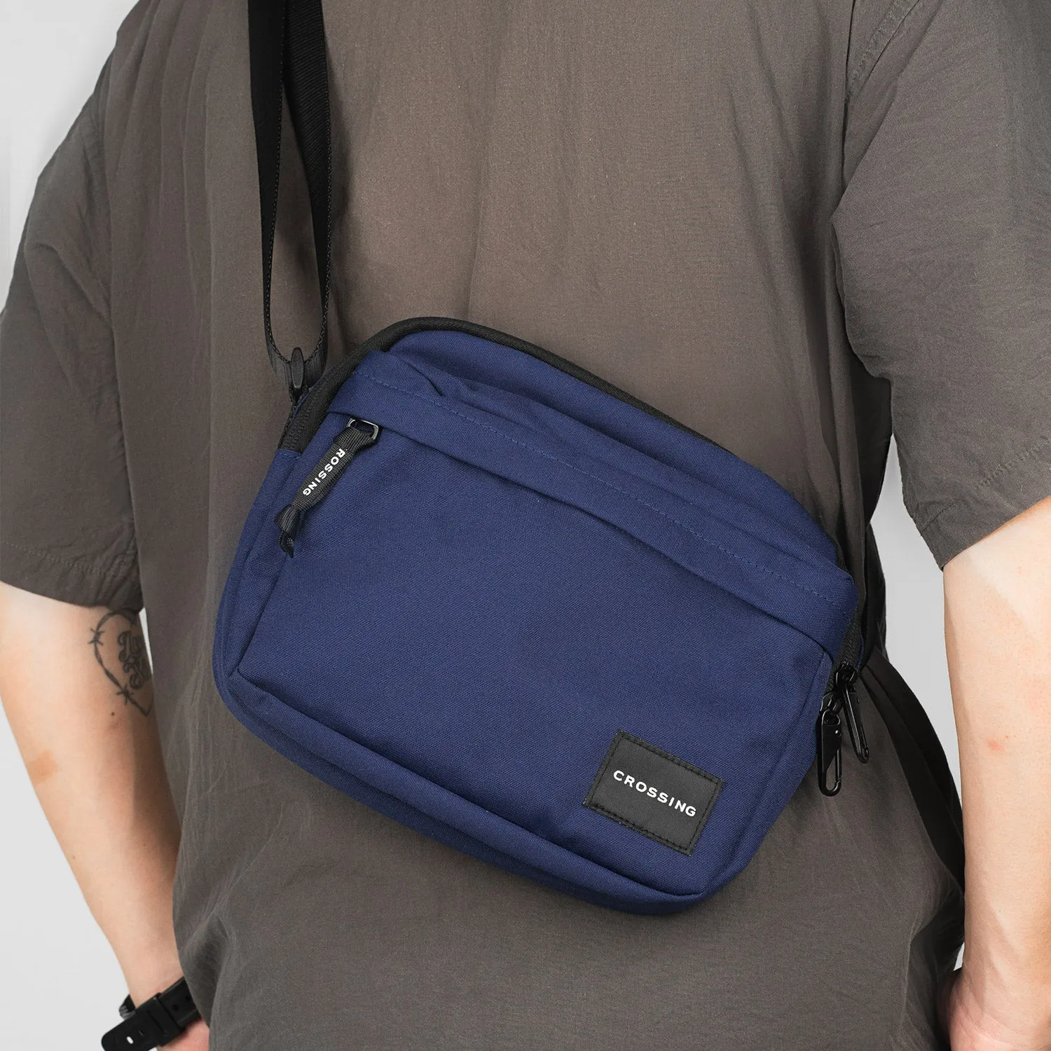 Crossing Jet Set Anti-Theft Multi-Sling with RFID - Navy