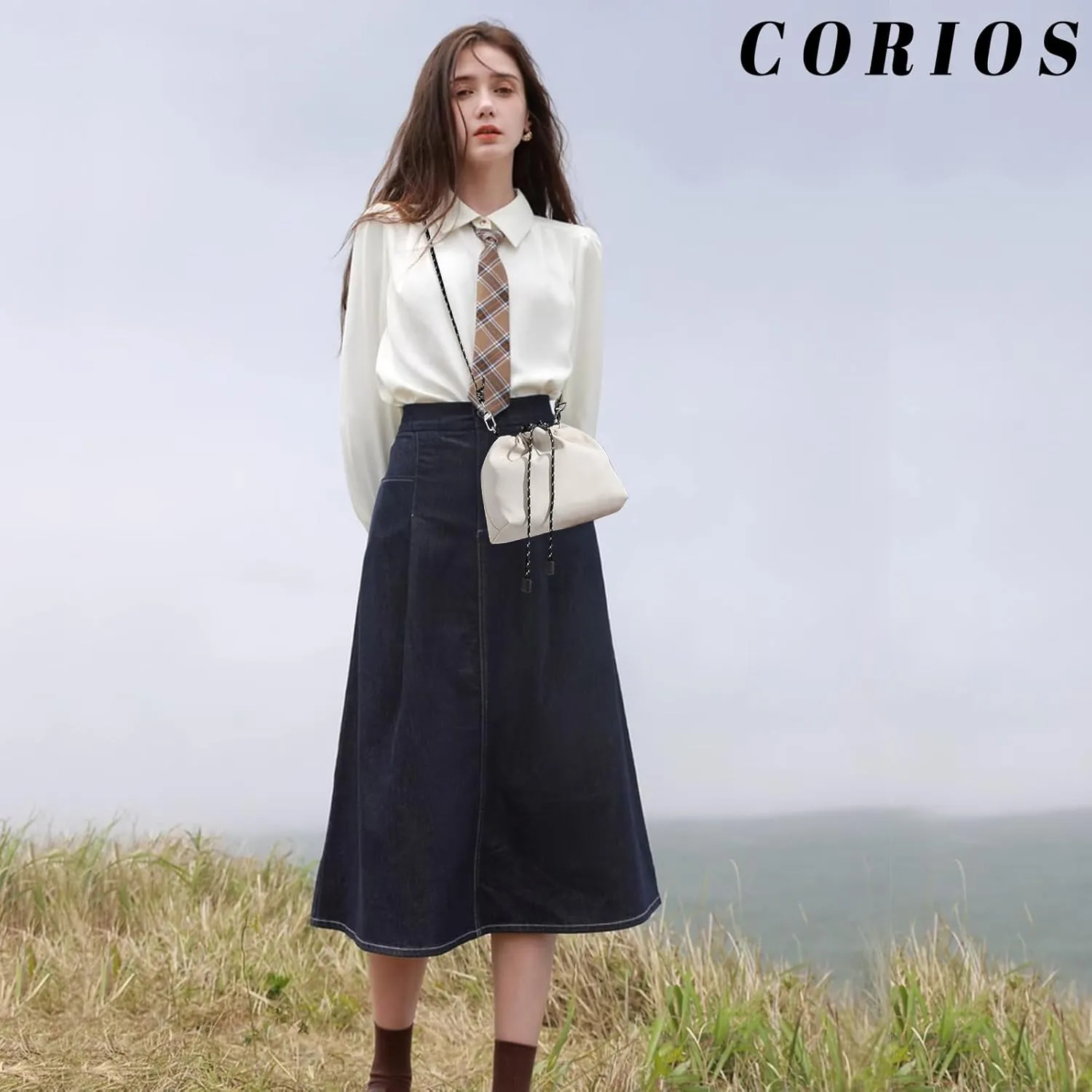 Drawstring Crossbody Bag for Women Nylon Bucket Bag Waterproof Tote Handbag Lightweight Shoulder Bag Satchel Bag