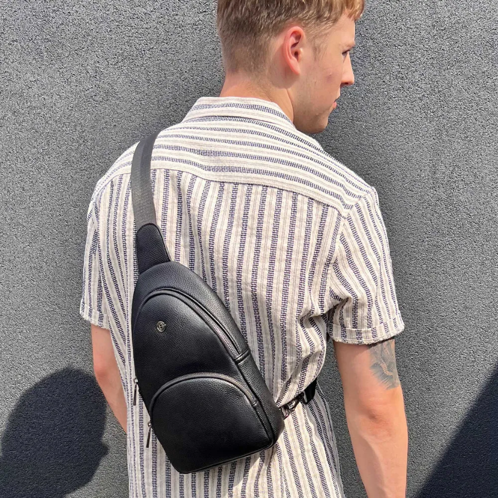 Espe Raine Sling Black Bag Men's)