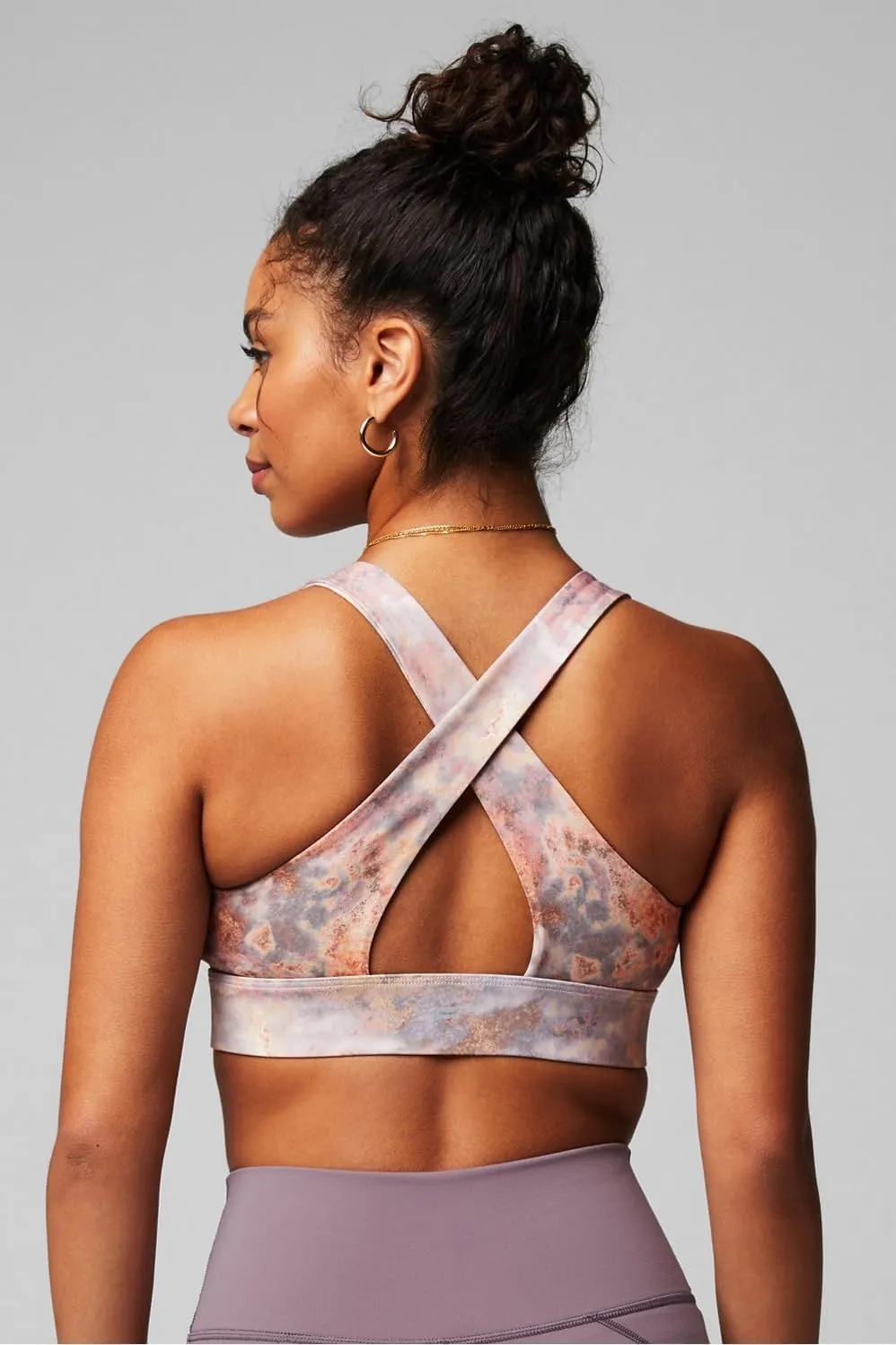 Fabletics Women's Oasis Twist Sports Bra, Workout, Yoga, Athletic, Fitness