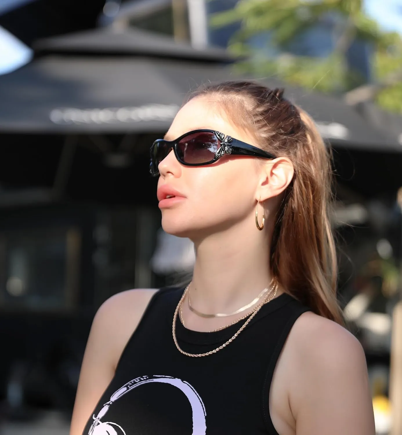 FEISEDY Trendy Polarized Y2K Sunglasses Wrap Around Butterfly Design Fashion Sunnies UV400 Protection B0078