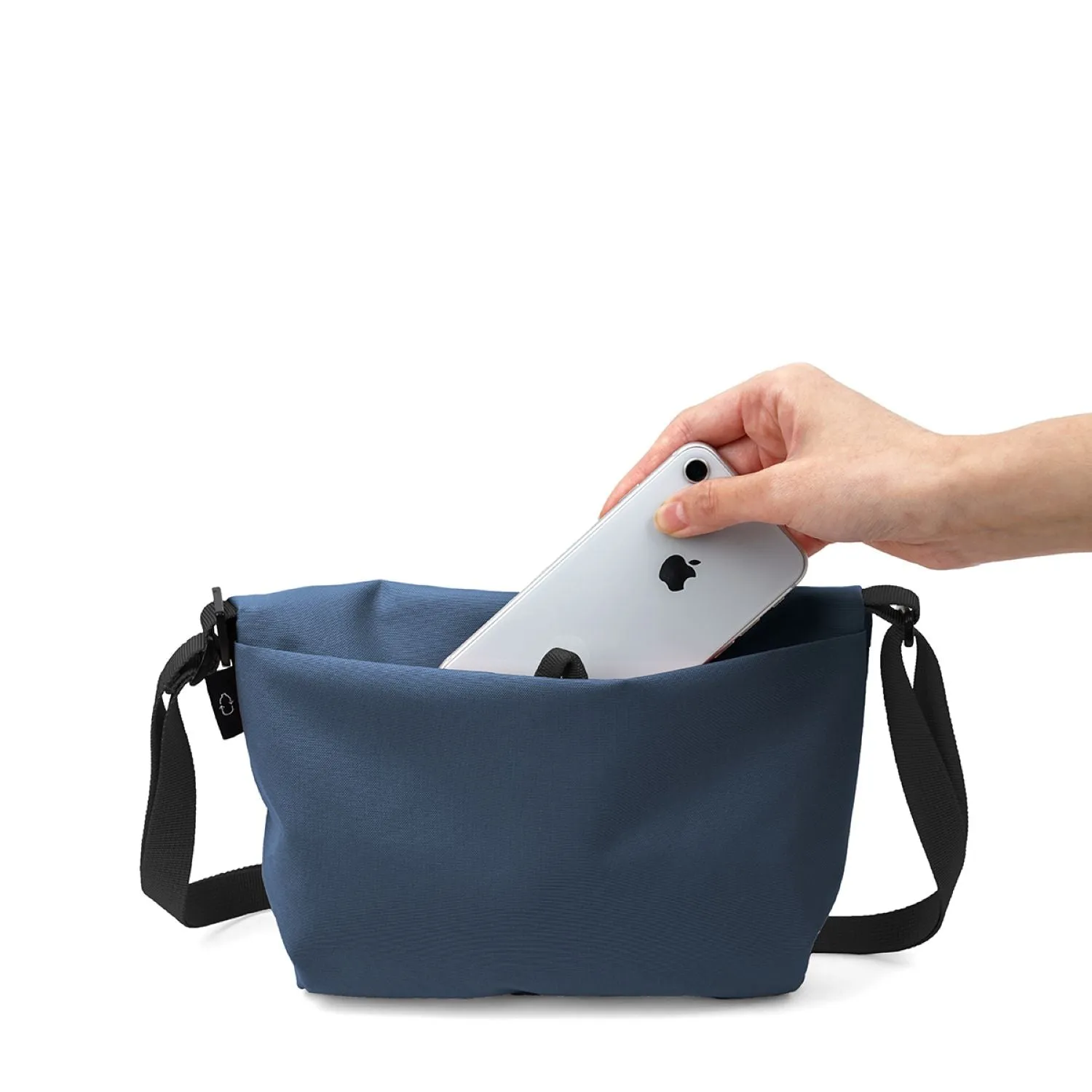 Hellolulu Cana Compact Utility Bag Recycled (SA)