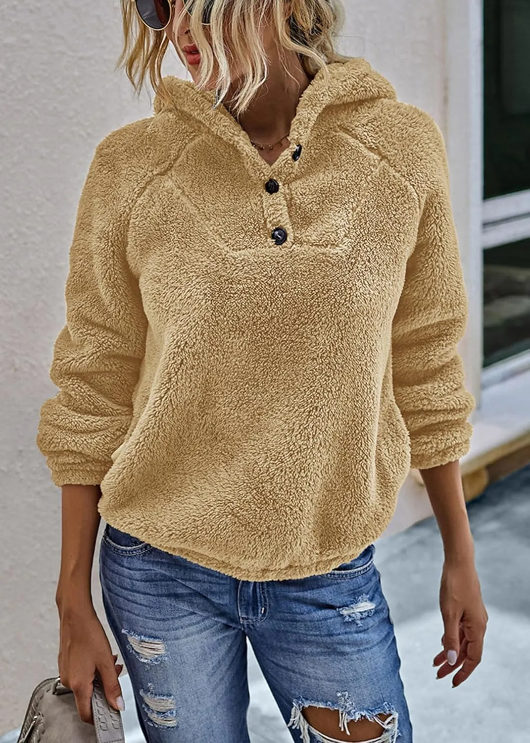 KIRUNDO Women's 2025 Winter Fuzzy Fleece Hoodies Sweatshirts Casual Long Sleeves Shaggy Sherpa Pullover With Pockets