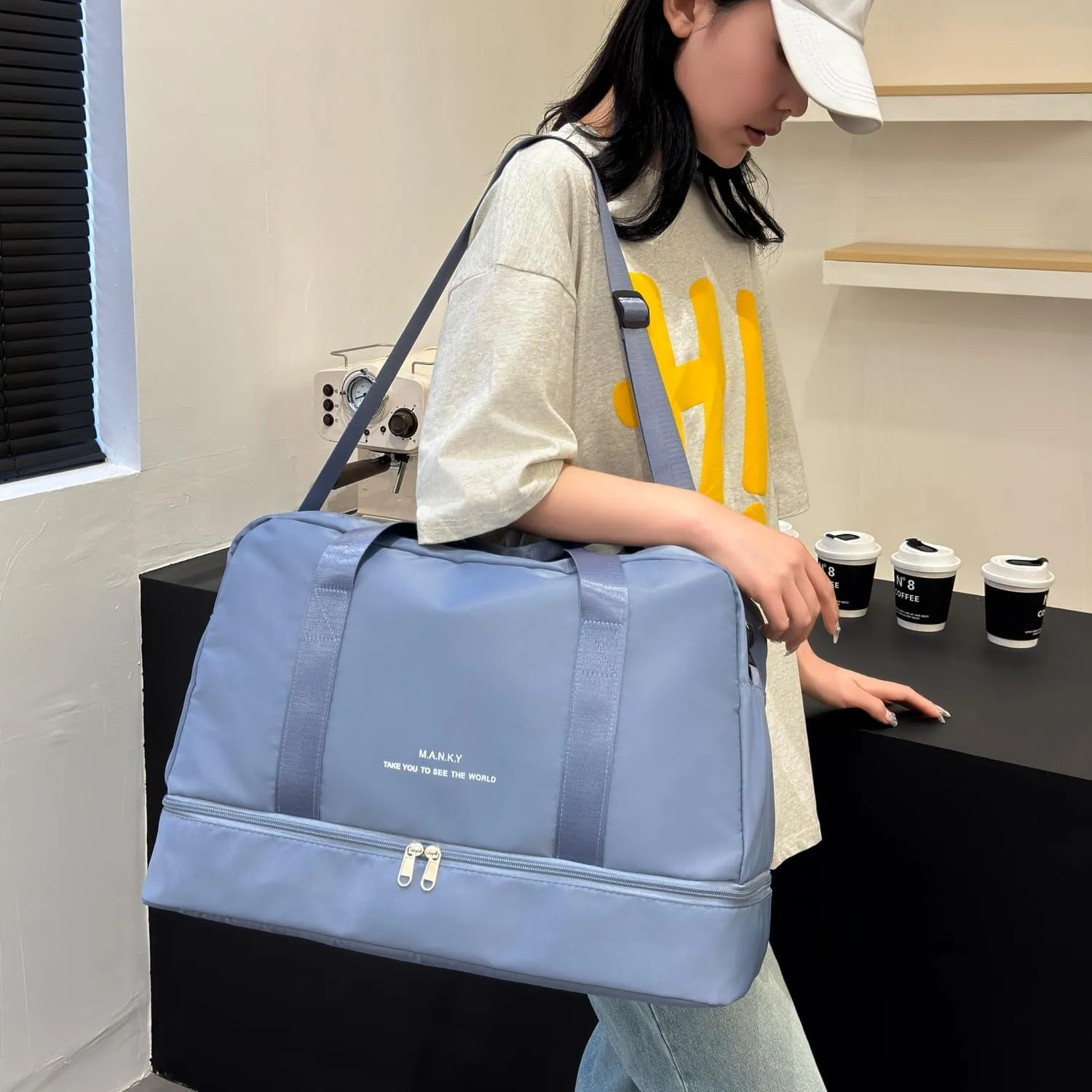 Light Gym Bag for Women, Large Capacity Sports Travel Duffle Bag with with Shoe Compartment & Wet Pocket,Lady Weekender Overnight Aircraft Bag （Blue）