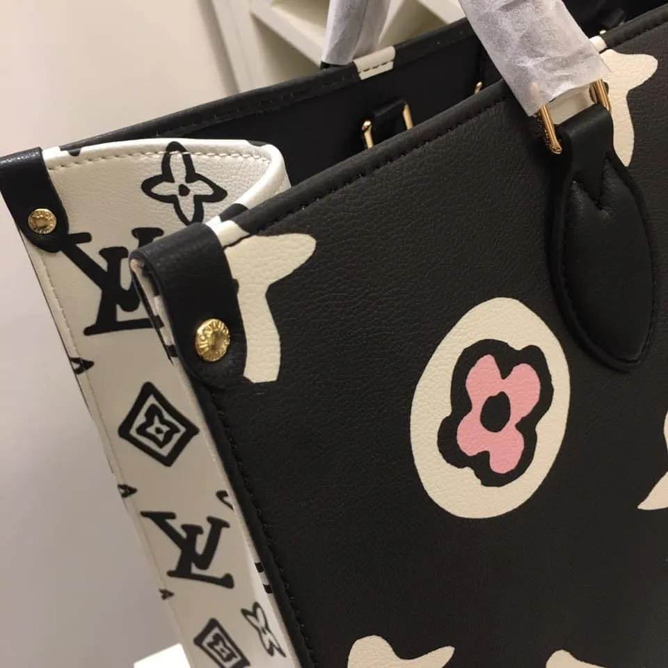 Louis Vuitton  GM Bag