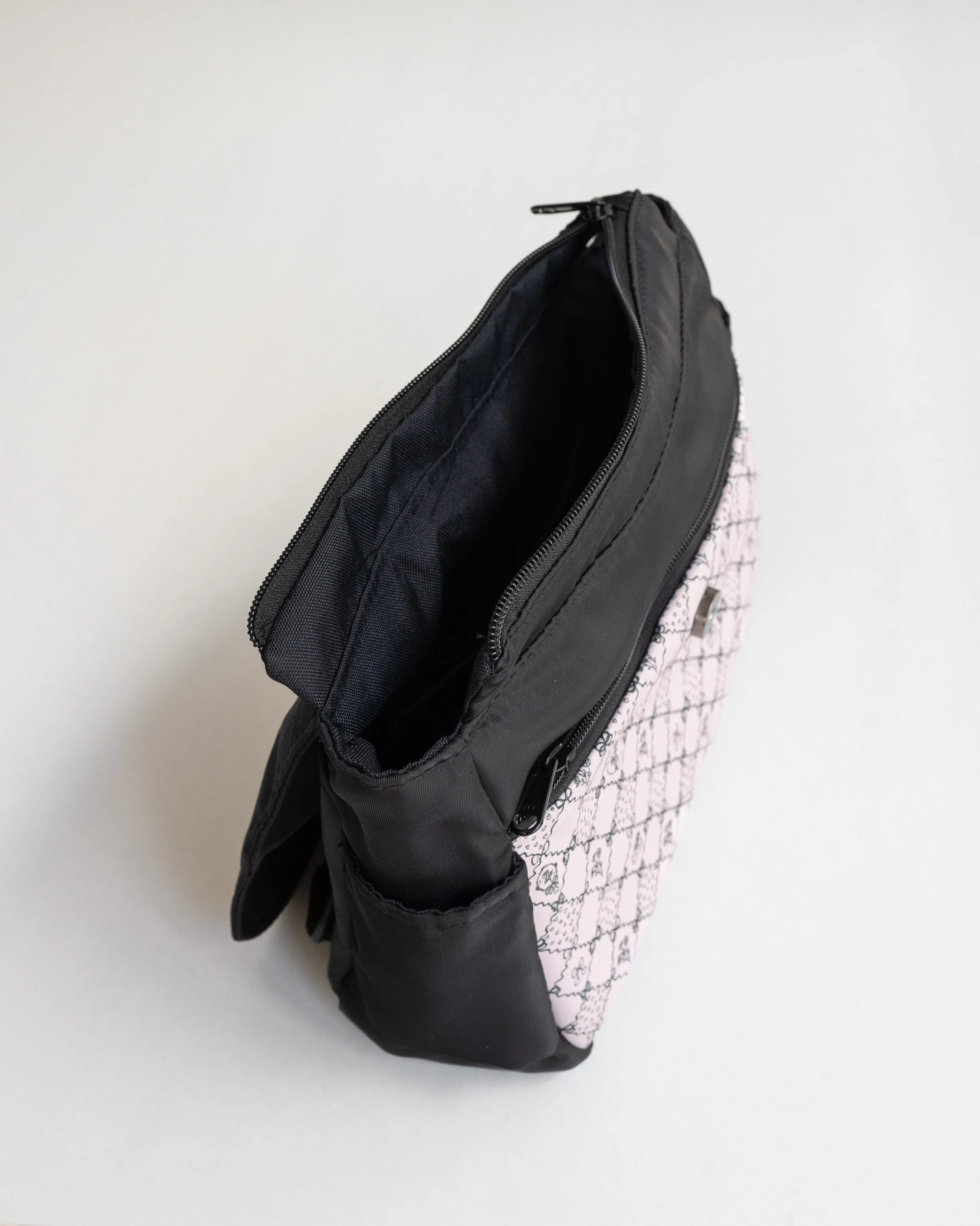 {{Mama's Day Special}} Black Pink Checkered Hearts Multi-Carry Crossbody Bag