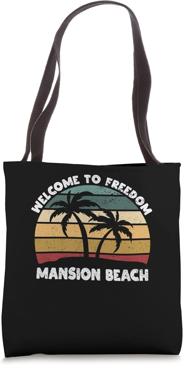 Mansion Beach Welcome to Summer Rhode Island Tote Bag