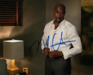 MORRIS CHESTNUT SIGNED AUTOGRAPH 8X10 PHOTO - BOYZ IN THE HOOD STUD, KICK-ASS 2, GIRLS TRIP, THE ENEMY WITHIN, THINK LIKE A MAN