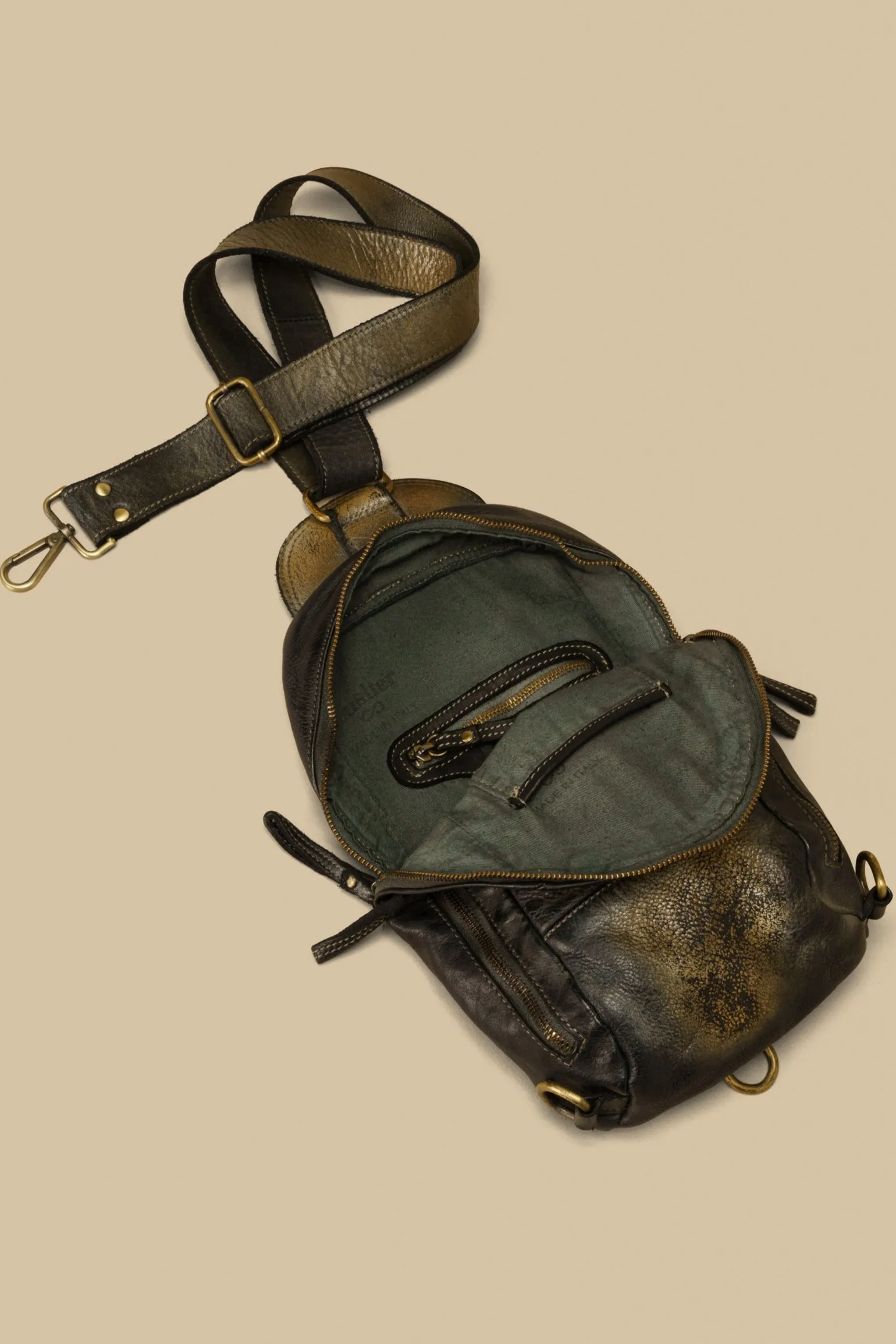 Movement Sling Bag - Raw Onyx