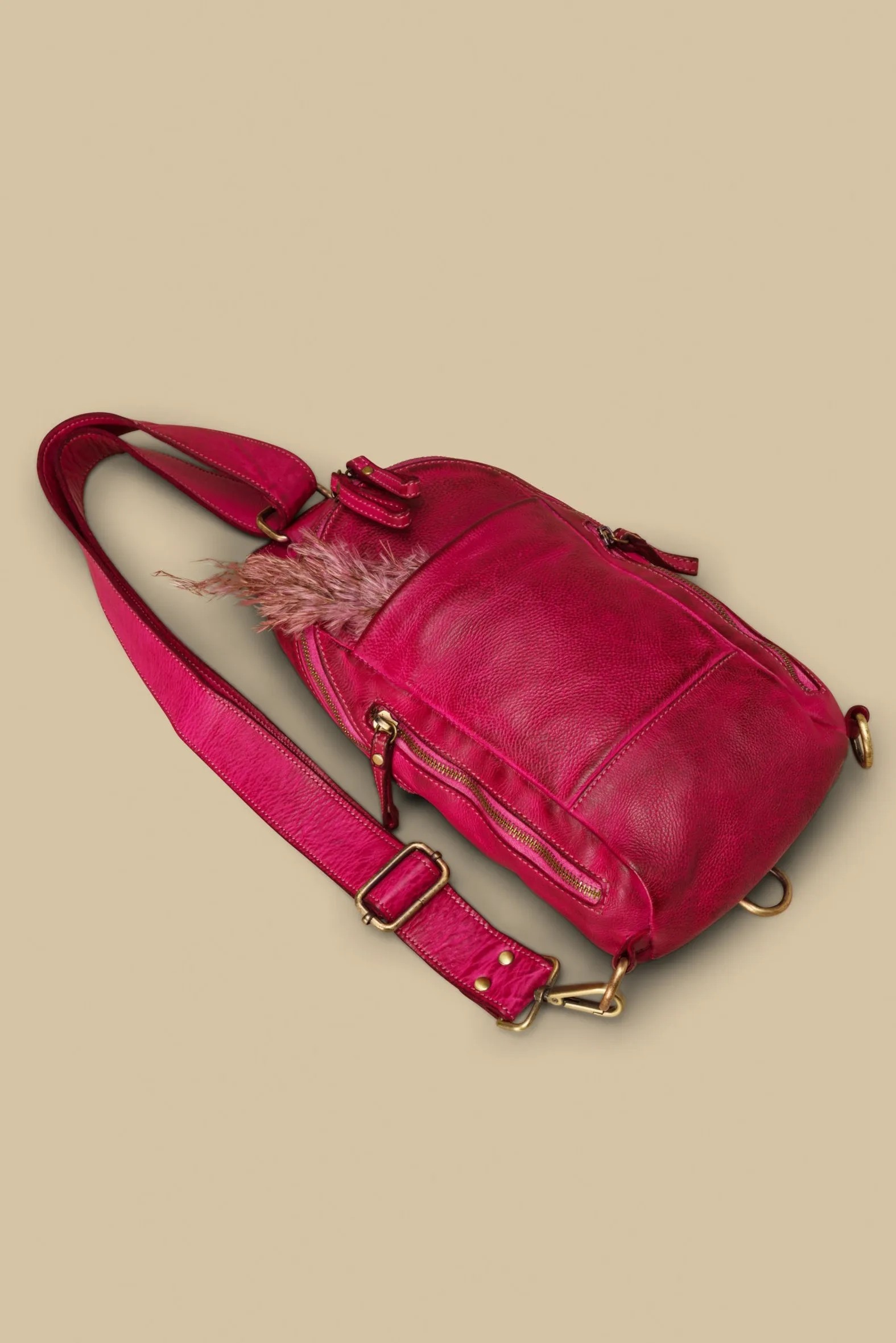 Movement Sling Bag - Stoned Fuchsia