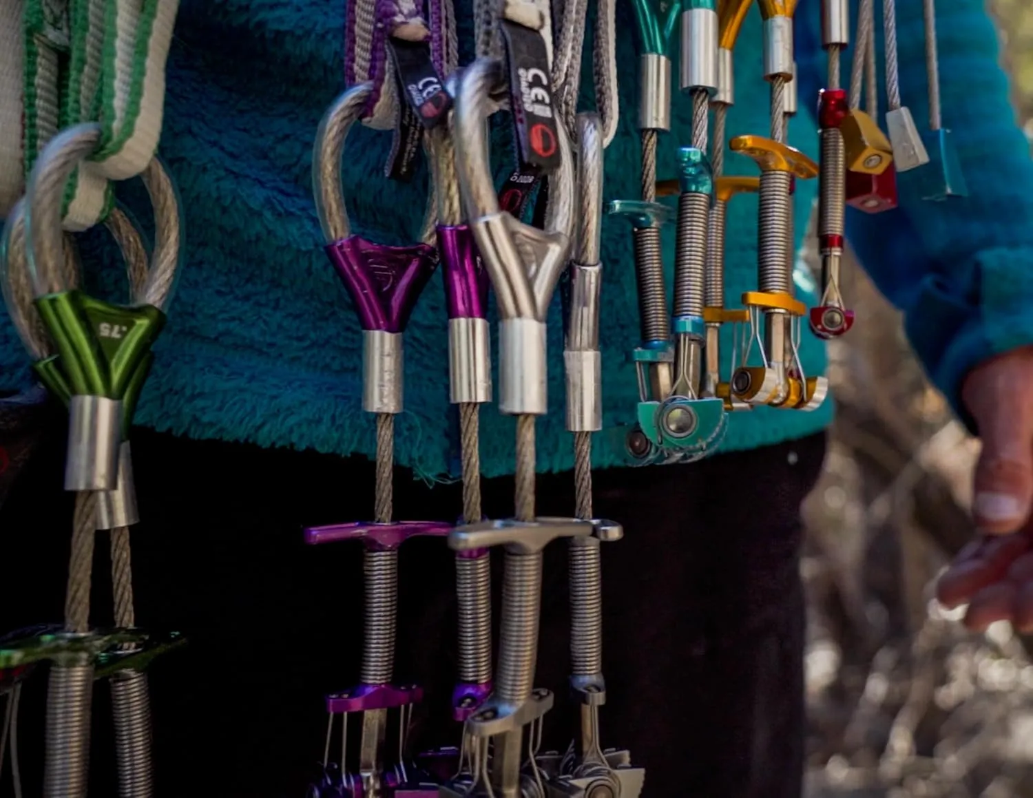Offset Zero Friends Rock Climbing Cams - Lightweight, Active Protection for Trad & Alpine Climbing