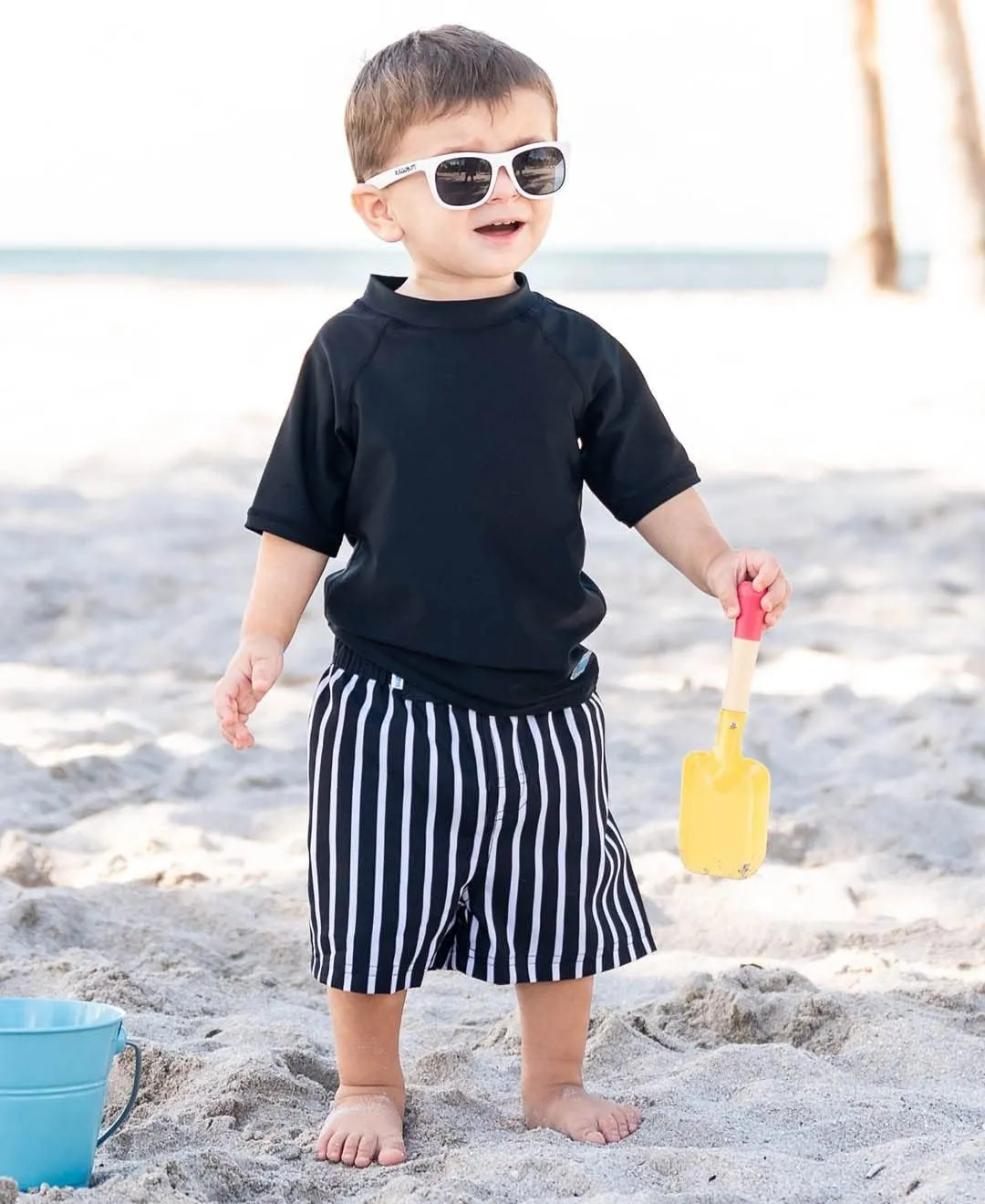 RUGGEDBUTTS® Boys Short Sleeve Rash Guard