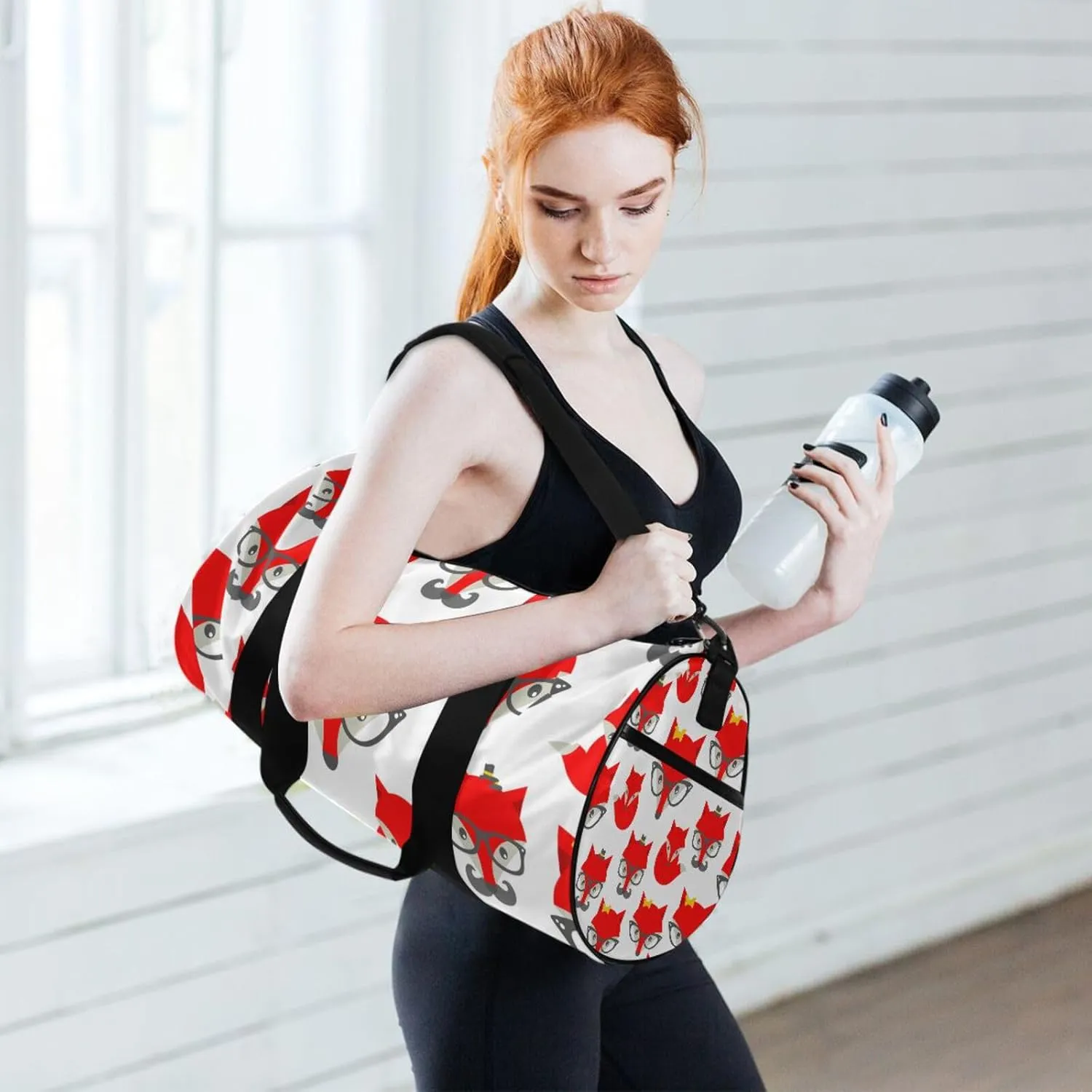 Seamless Pattern with Cute Red Foxes on White Portable Gym Bag, Travel Bag, Luggage bag, Sports Bag, Toiletry Bag with Handles, Detachable Shoulder Strap 17.6 x 9 x 9 inch