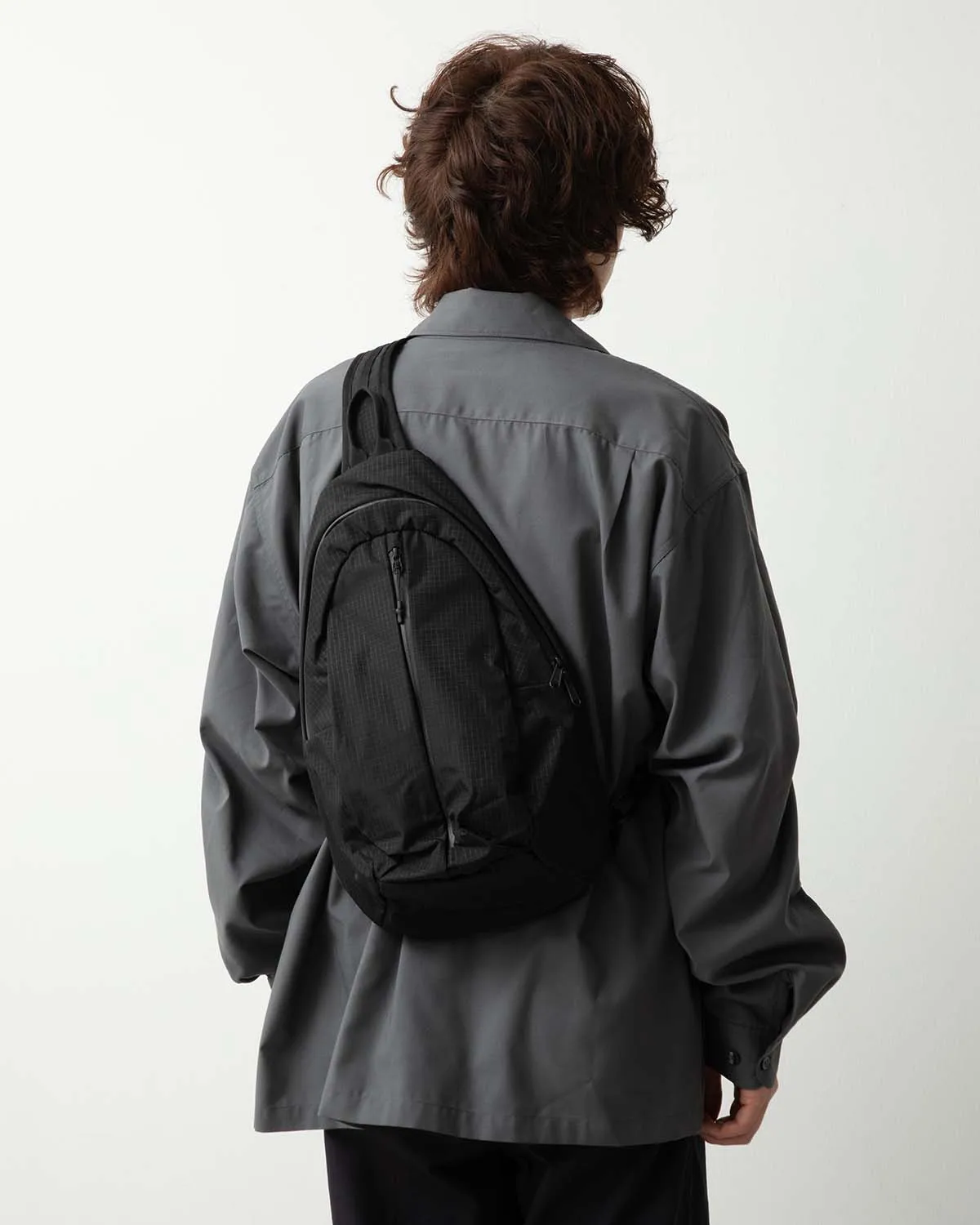 SLING BAG