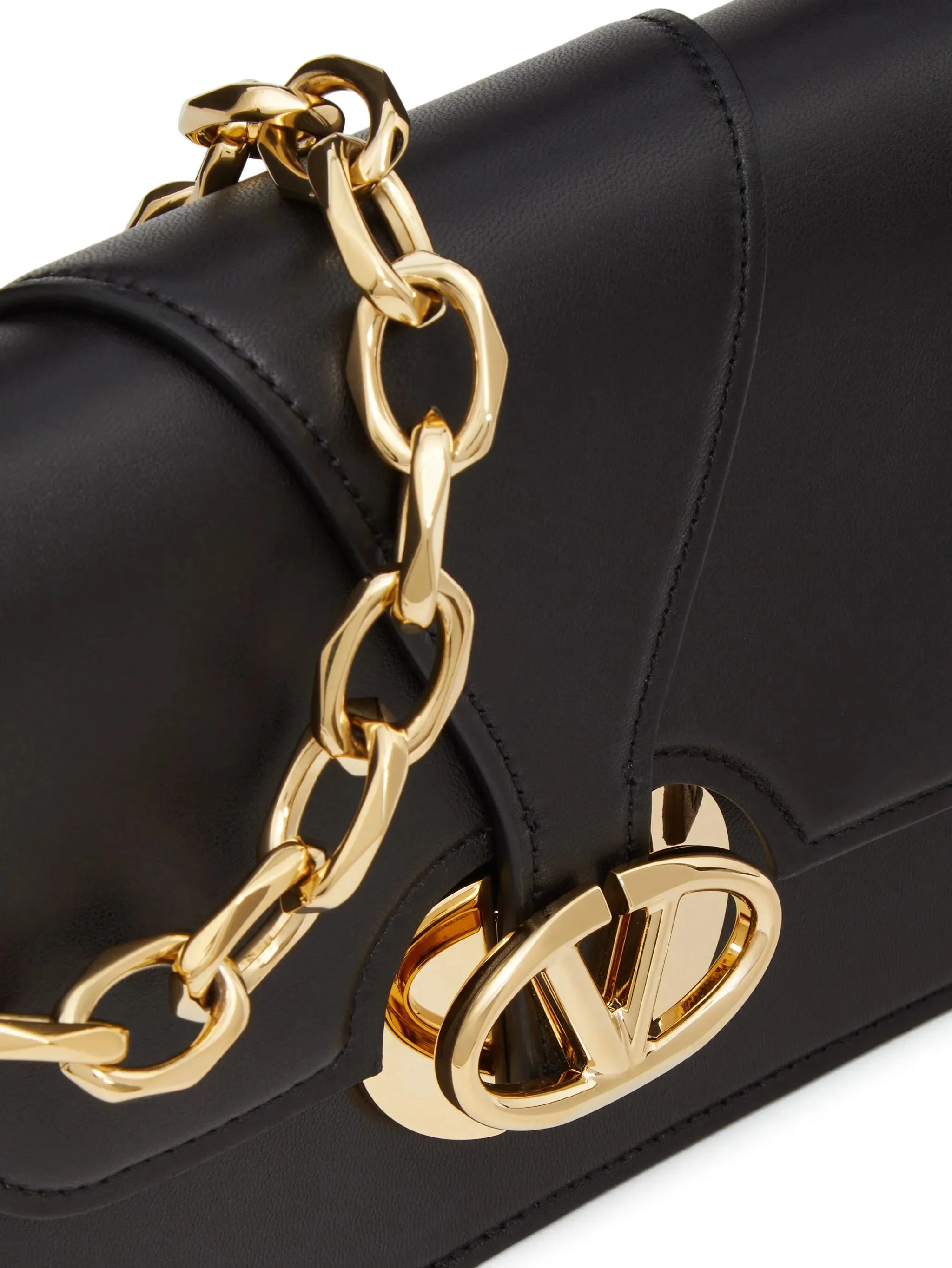 Value-packed leather bag Excellent customer support Signature VLogo crossbody