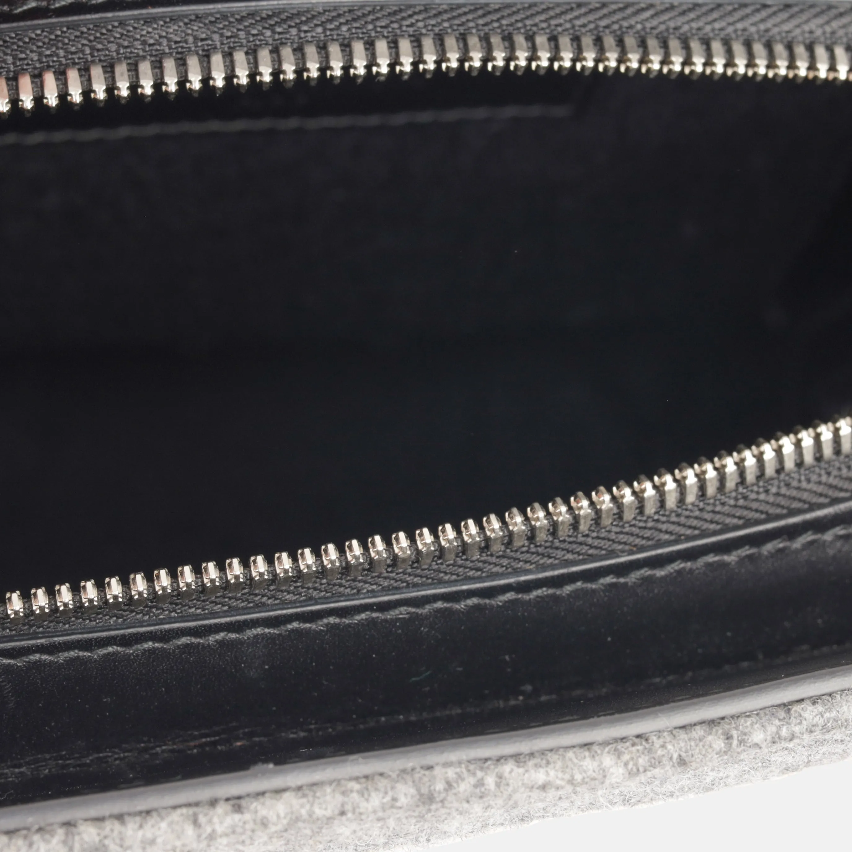 Wire Cable Tote