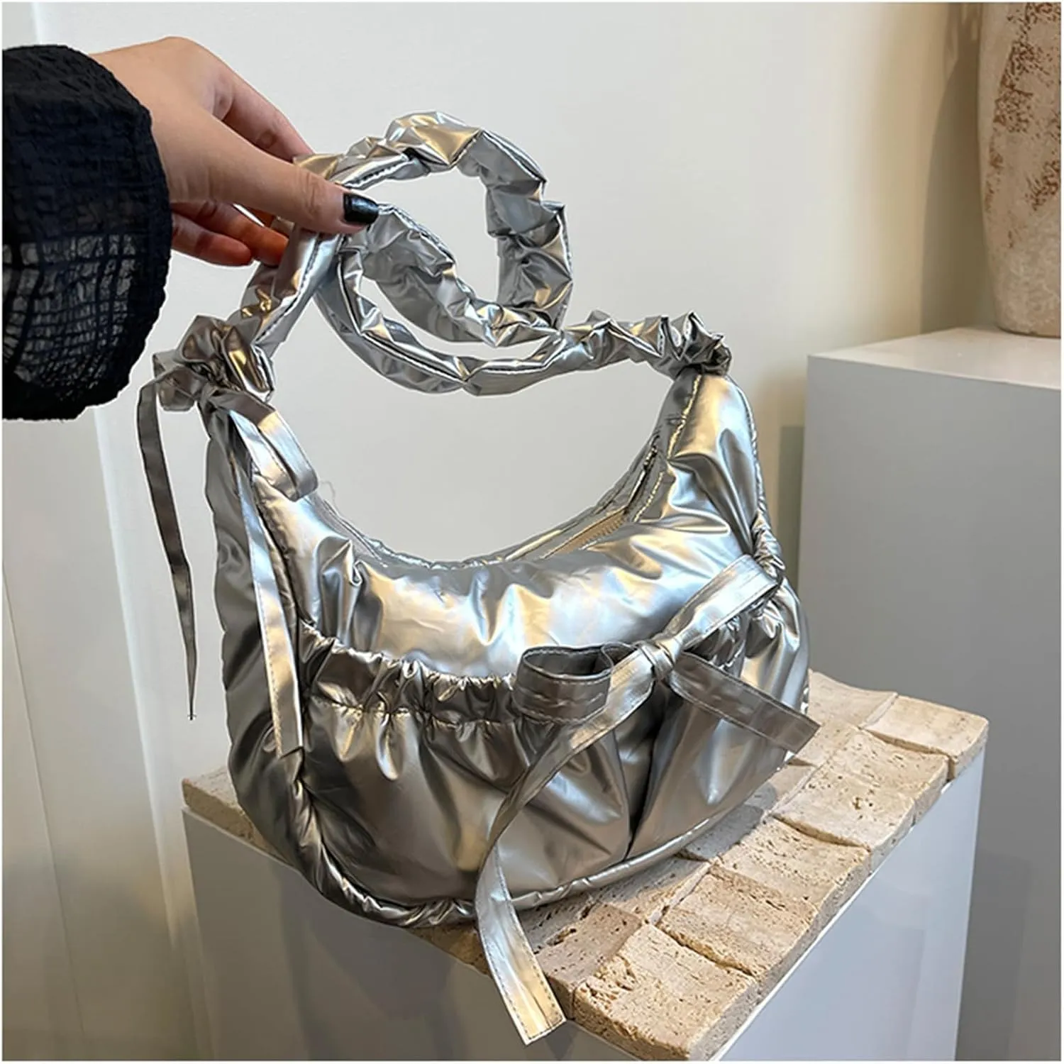 Women Shoulder Bag Lovely Bows Armpit Bag Korean Styles Messengers Bag Shopping Bag Drawstring Crossbody Bag for Daily