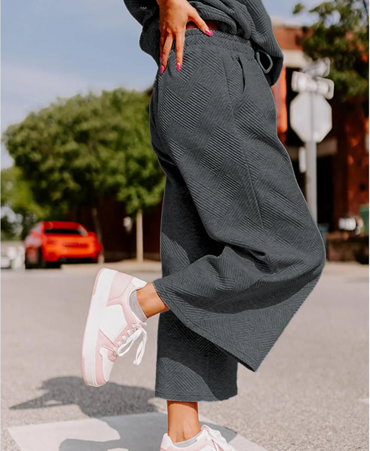 Women's 2 Piece Outfits Textured Sweatsuit 3/4 Batwing Sleeve Crew Neck Pullover Top Wide Leg Pant Tracksuit Set