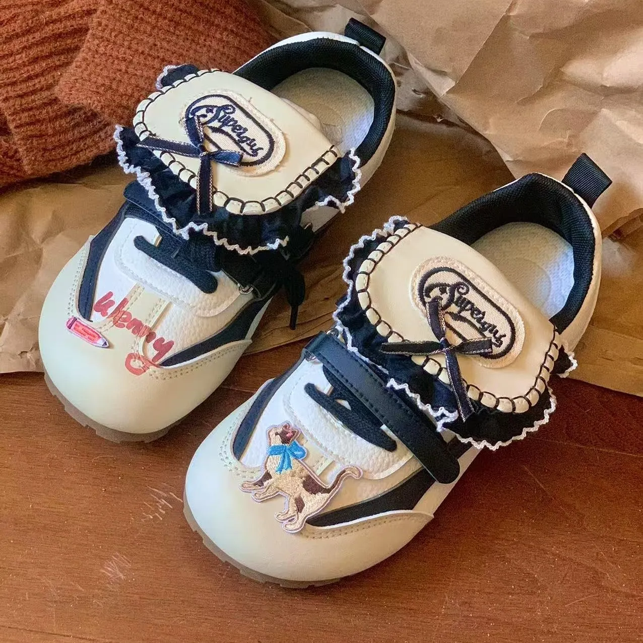 Women's Playful Sneakers with Lace Trim, Cat Design, Lightweight Walking Shoes, Bold Streetwear Statement