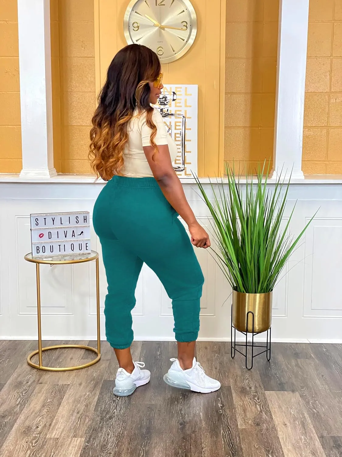 Women's Plus Size Casual Sweatpants Drawstring Jogger Pants Tight Track Pants with Pockets