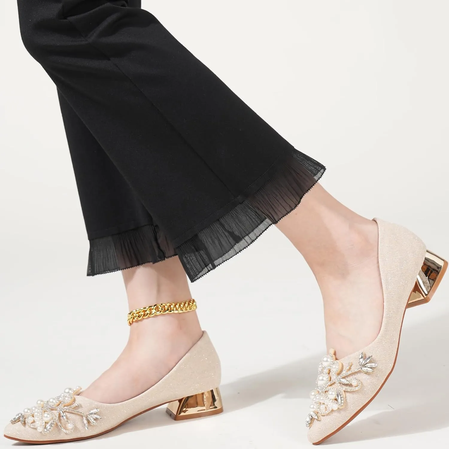 Women's Rhinestone Fashion Pointed Toe Pearl Diamond Low Heel Dress Wedding Work Business Dance Pumps